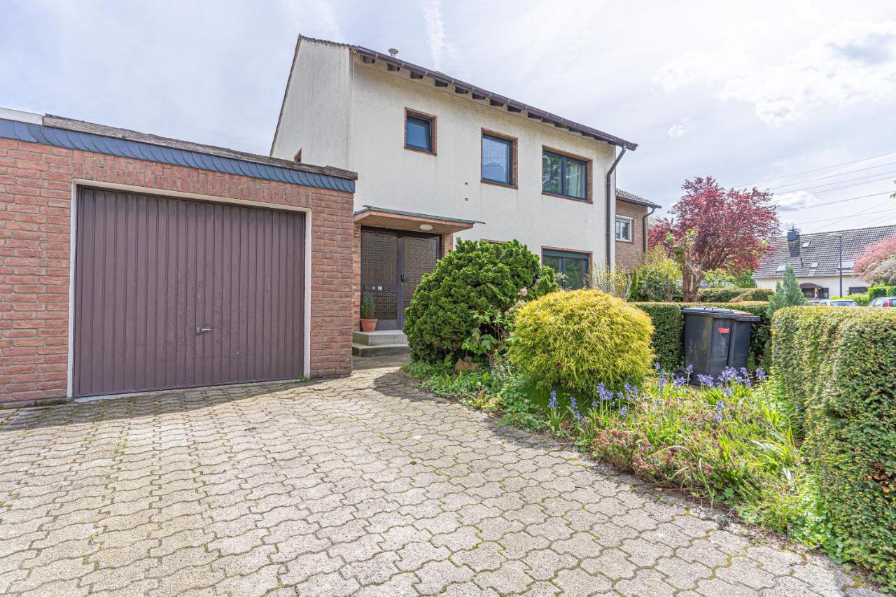 Comfy Apartment Mit Garten In Koeln Zewnętrze zdjęcie